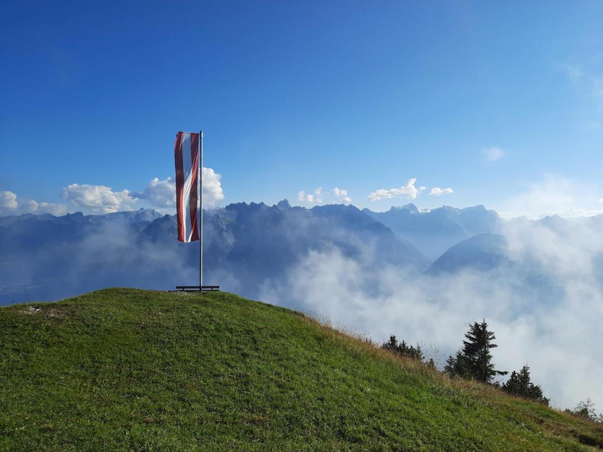 Ferienwohnung Alpblick Bludenz Esterno foto